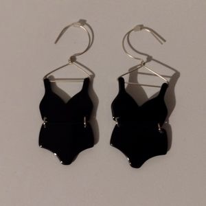 Black bathing suit eaerings